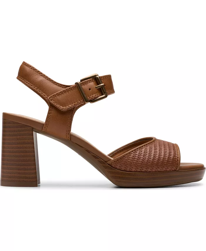 Сандалии Ambyrlyn Faye на квадратном каблуке Clarks, коричневый — фото 2
