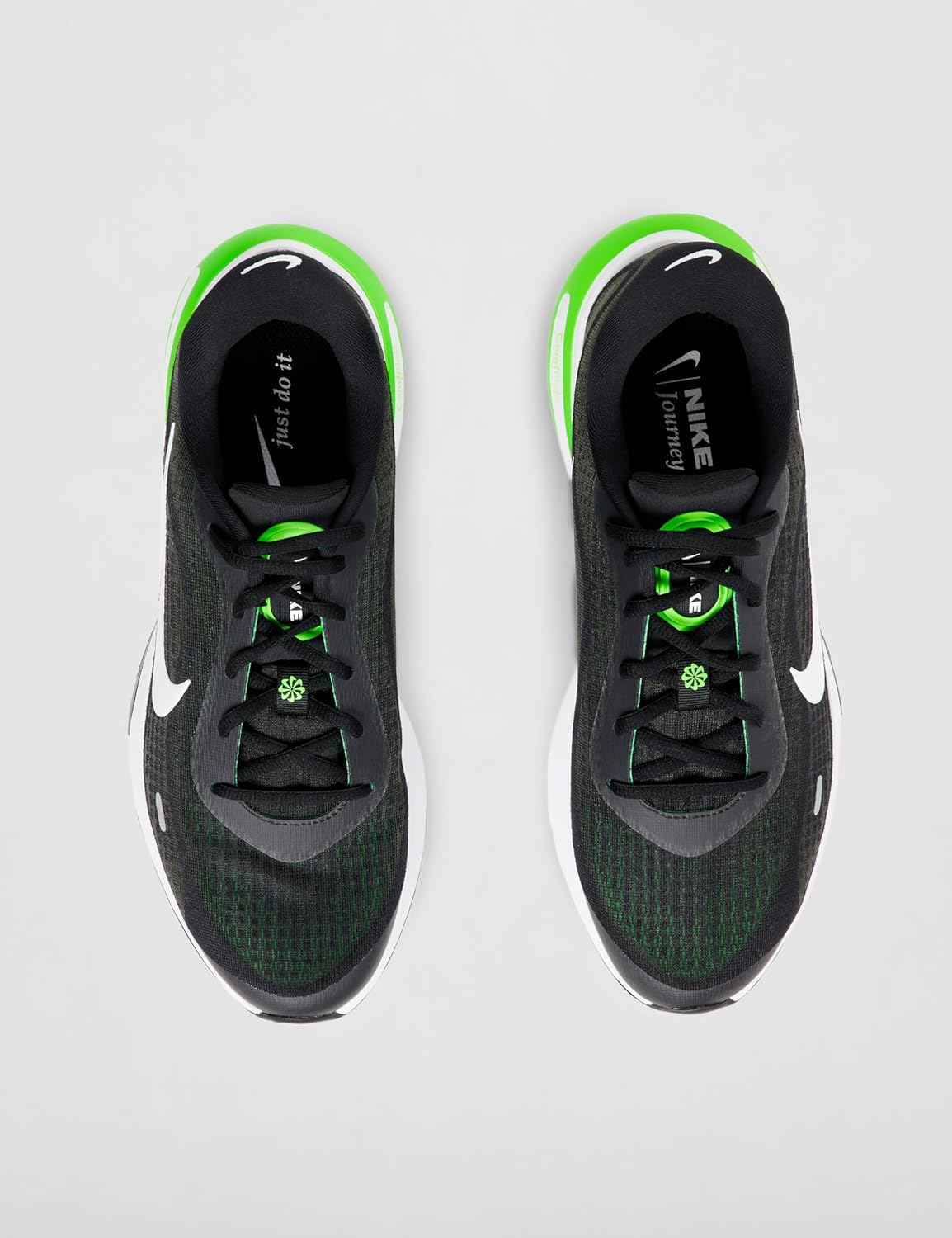 Мужские беговые кроссовки Nike Journey Run для шоссе, белый/черный/зеленый — фото 4