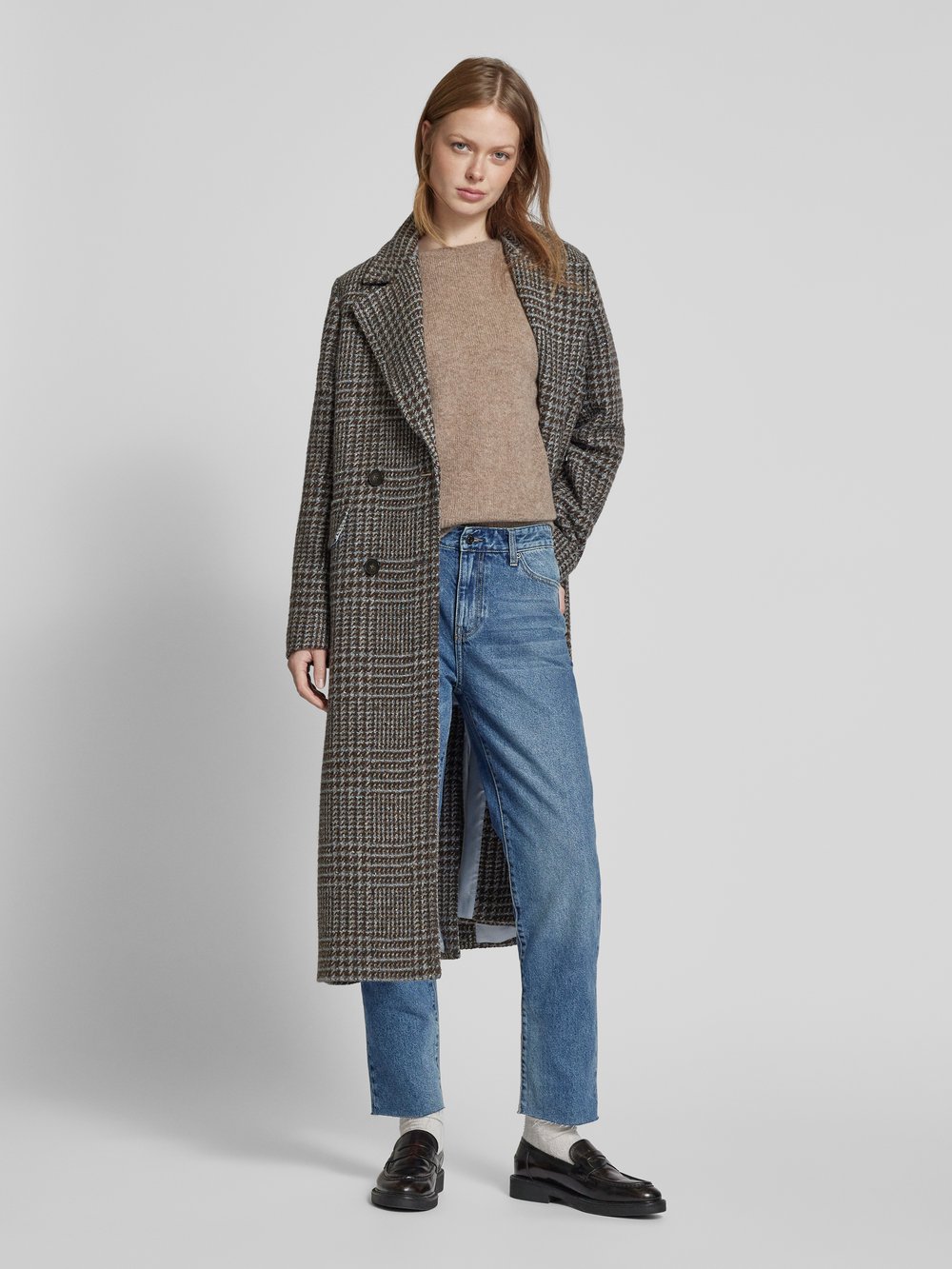 

Укороченные джинсы-бойфренды с пятью карманами ARMANI EXCHANGE, светло-голубой