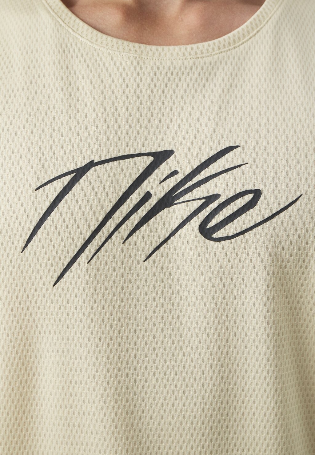 

Топ ICON Nike Performance, золотого цвета
