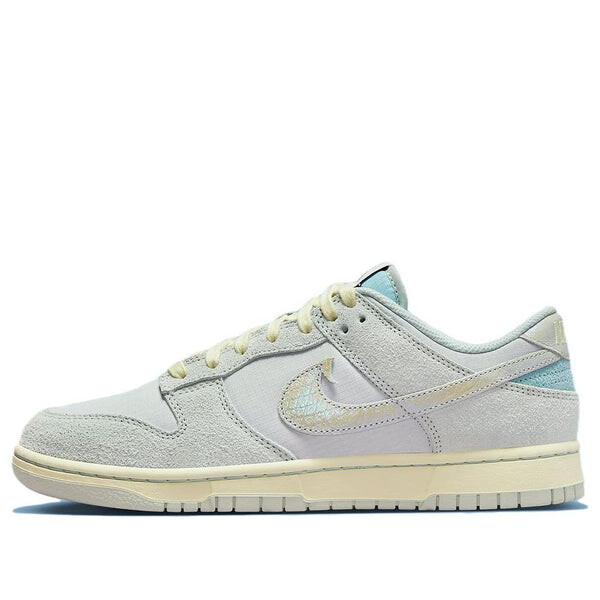 

Кроссовки Nike Dunk Low 'Gone Fishing', цвет photon dust/light silver/alabaster/ocean bliss/black, Черный, Кроссовки Nike Dunk Low 'Gone Fishing', цвет photon dust/light silver/alabaster/ocean bliss/black
