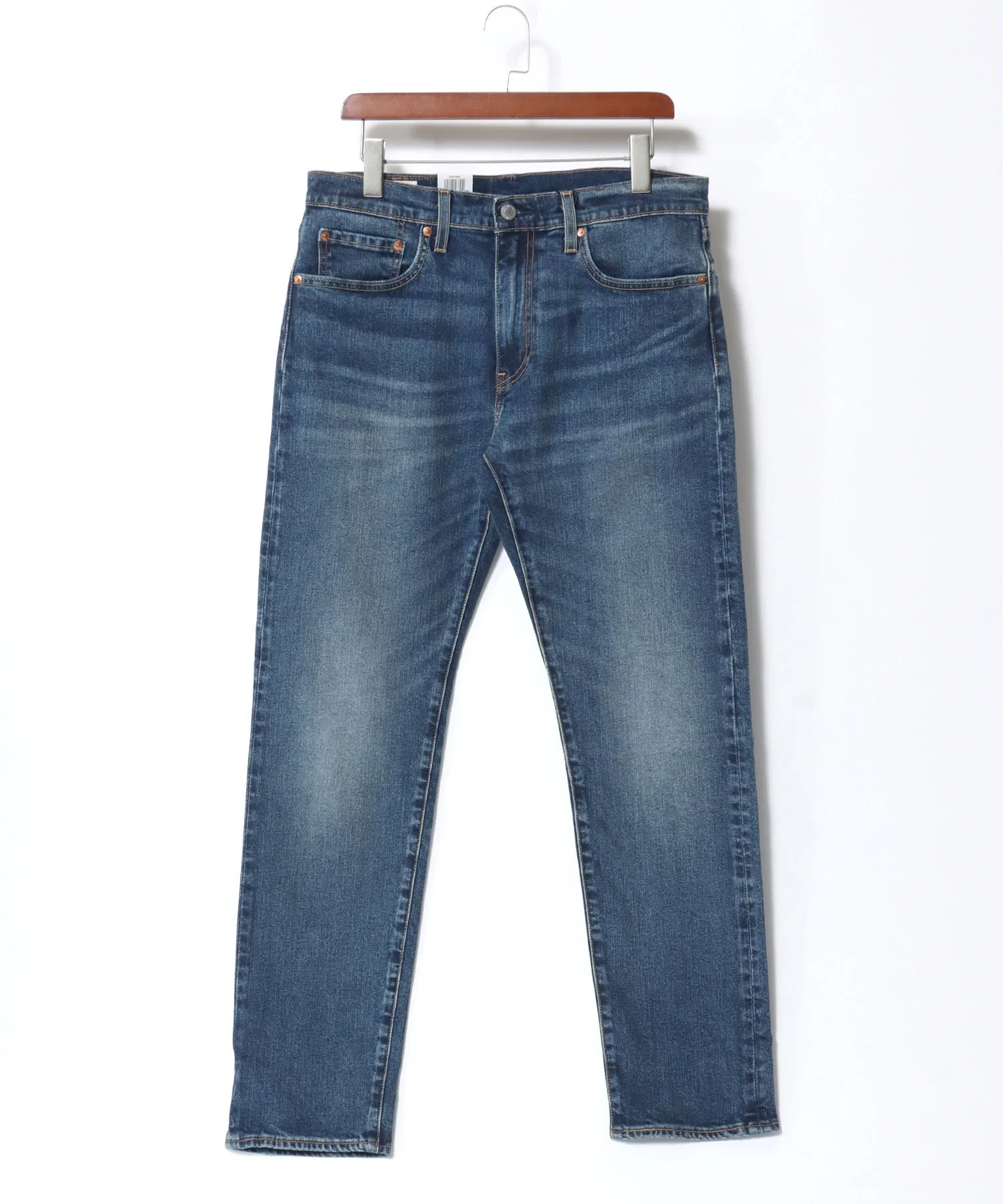 Джинсы Levi's 502 TAPER зауженного кроя / Винтажная стирка, стандартный зауженный крой, эластичный деним. — фото 2