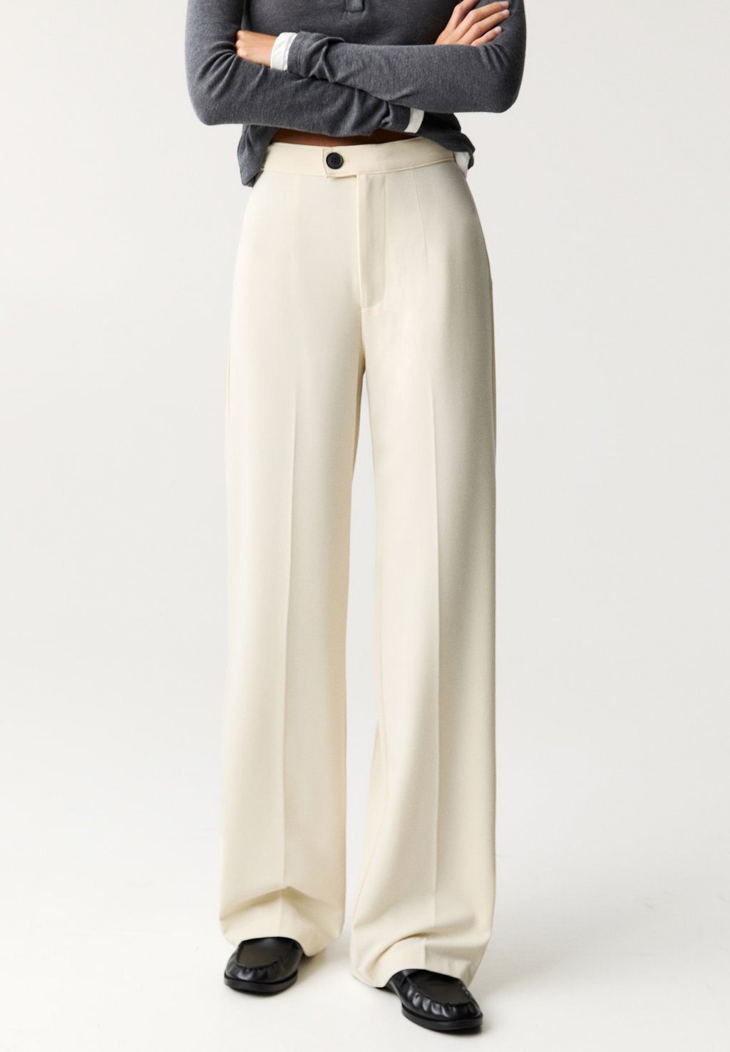 

Брюки STRAIGHT-LEG DARTED -SMART PULL&BEAR, желтый