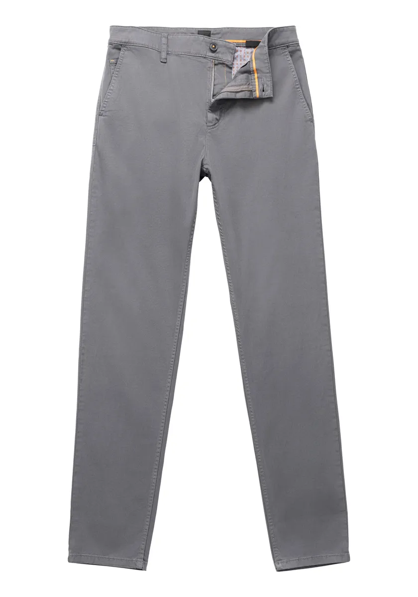 

Брюки-чиносы BOSS ORANGE "Chino_tapered", с логотипом BOSS на спине, цвет 020_Grey