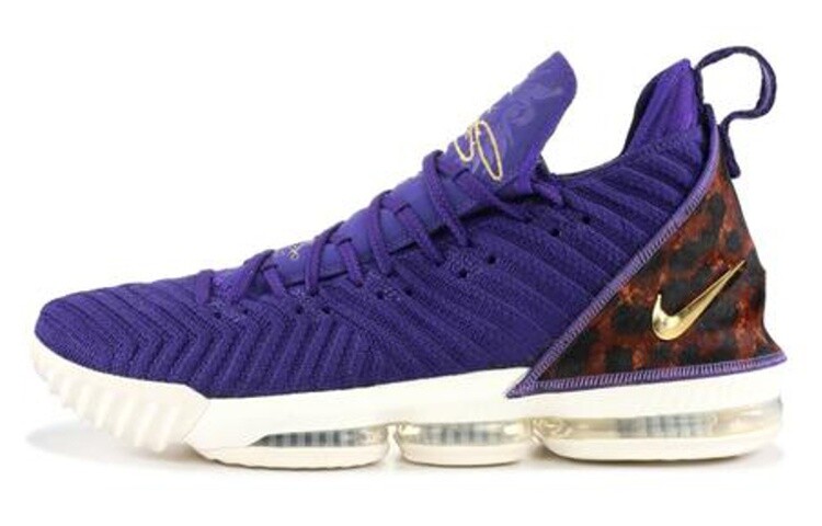 

Мужские баскетбольные кроссовки Nike Lebron 16