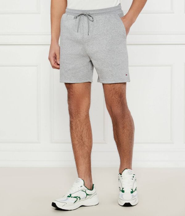 

Шорты Regular fit Tommy Jeans, серый