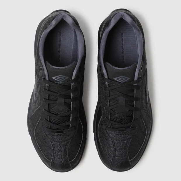 Мужские чёрные кроссовки Motor A1 от Umbro x White Mountaineering — фото 3