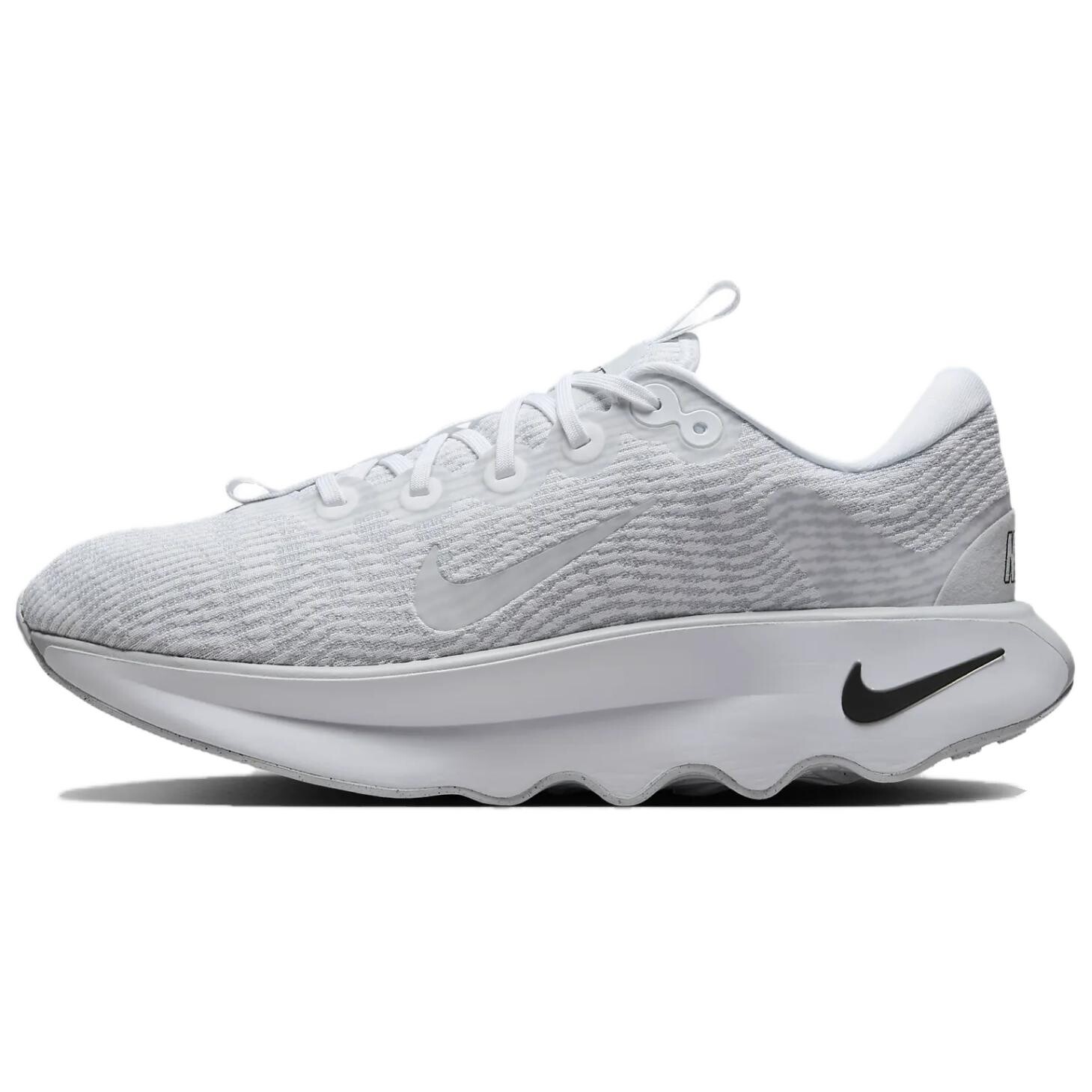 

Кроссовки мужские Motiva Running Shoes Low-top White/Grey Nike
