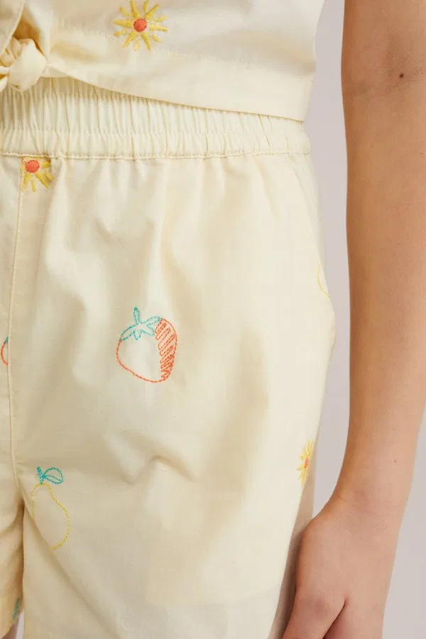Шорты We Fashion, Light Yellow — фото 4
