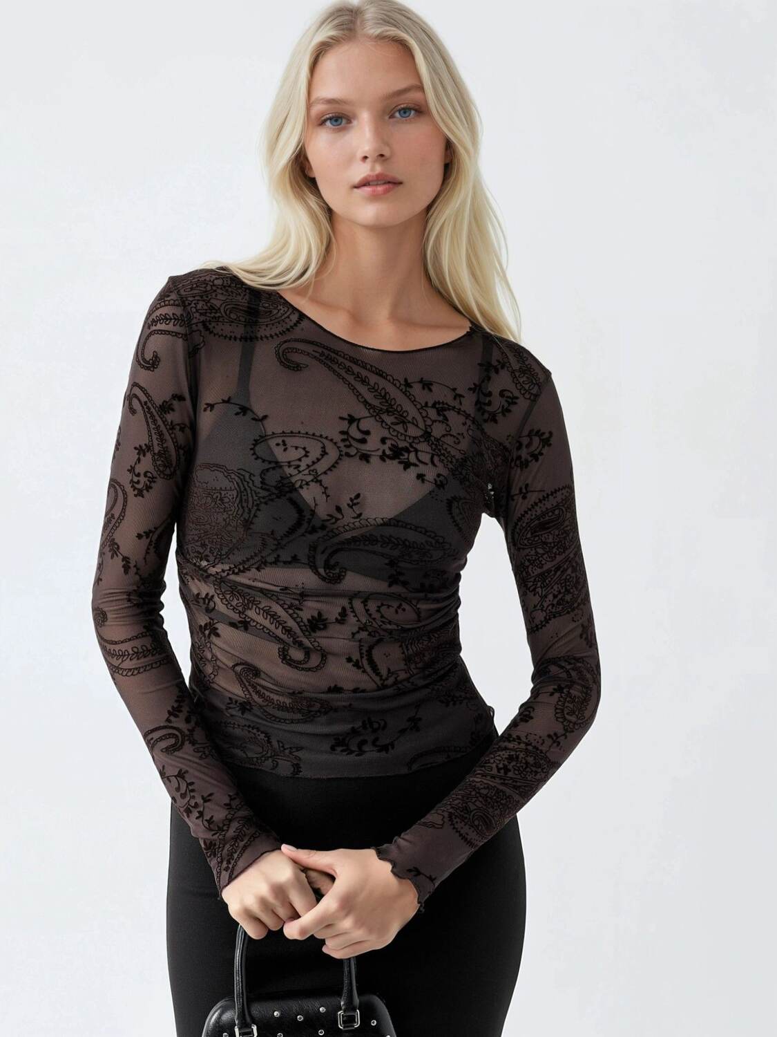 

Busem Блузка в цвете мокко