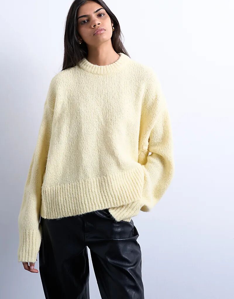 

Вязаный пушистый джемпер Topshop из смеси шерсти цвета пахты