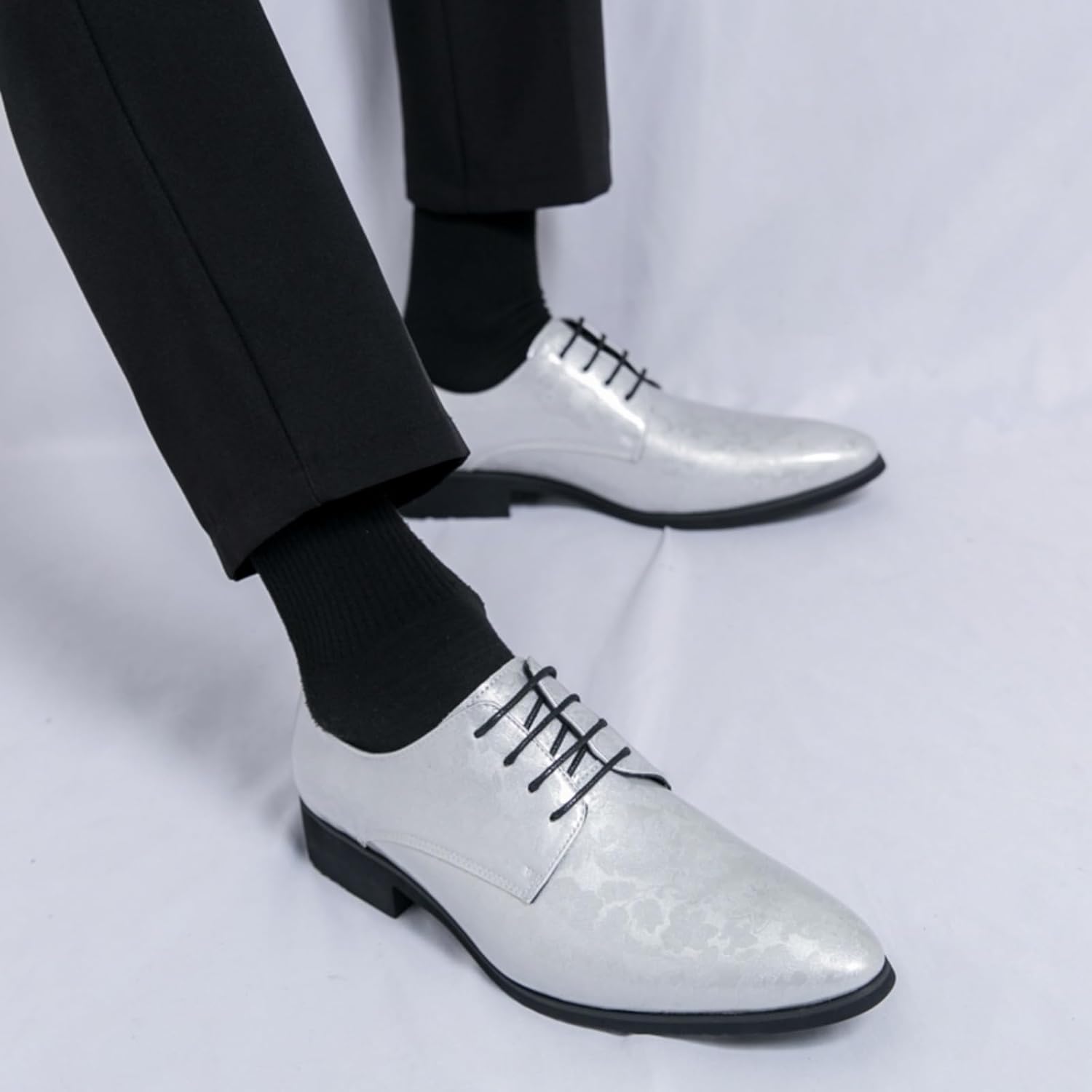 Мужские ретро туфли Oxfords из лакированной кожи с принтом, шнуровкой, низким верхом, заостренным носком, с нескользящей подошвой и массивным каблуком, повседневные туфли Dreby для официальных мероприятий, бизнеса и свадеб Boaobaihuo, белый — фото 4