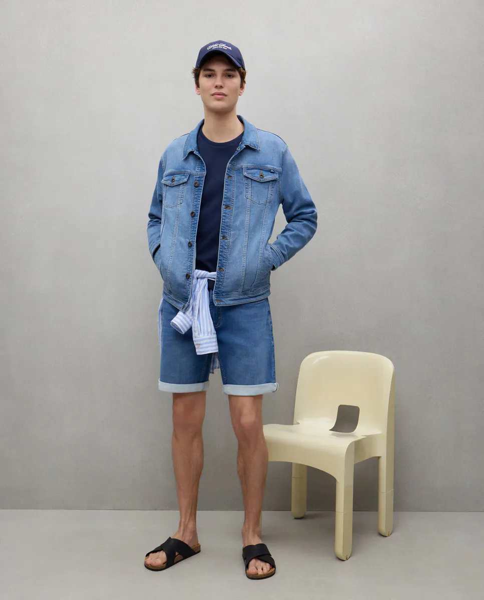 

Мужские бермуды с пятью карманами, трикотажный деним Easy Wear, нежно-синий