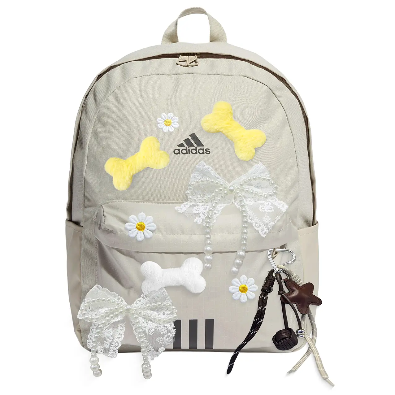 

Модный универсальный рюкзак Regular Unisex из полиэстера с декоративными элементами Adidas, желтый undertone sweet charm