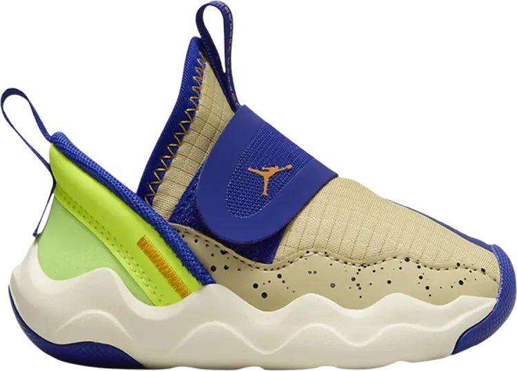 

Кроссовки Jordan 23/7 TD 'Team Gold Radiant Blue', кремовый