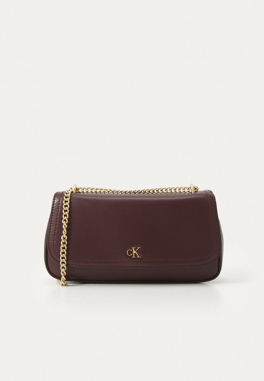 

Сумка кросс-боди Calvin Klein HARDWARE MONOGRAM, Fudge/Dark Brown