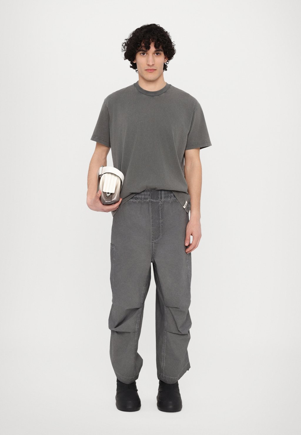 

Брюки карго PANTS COULISSE UNISEX Sunnei, серый