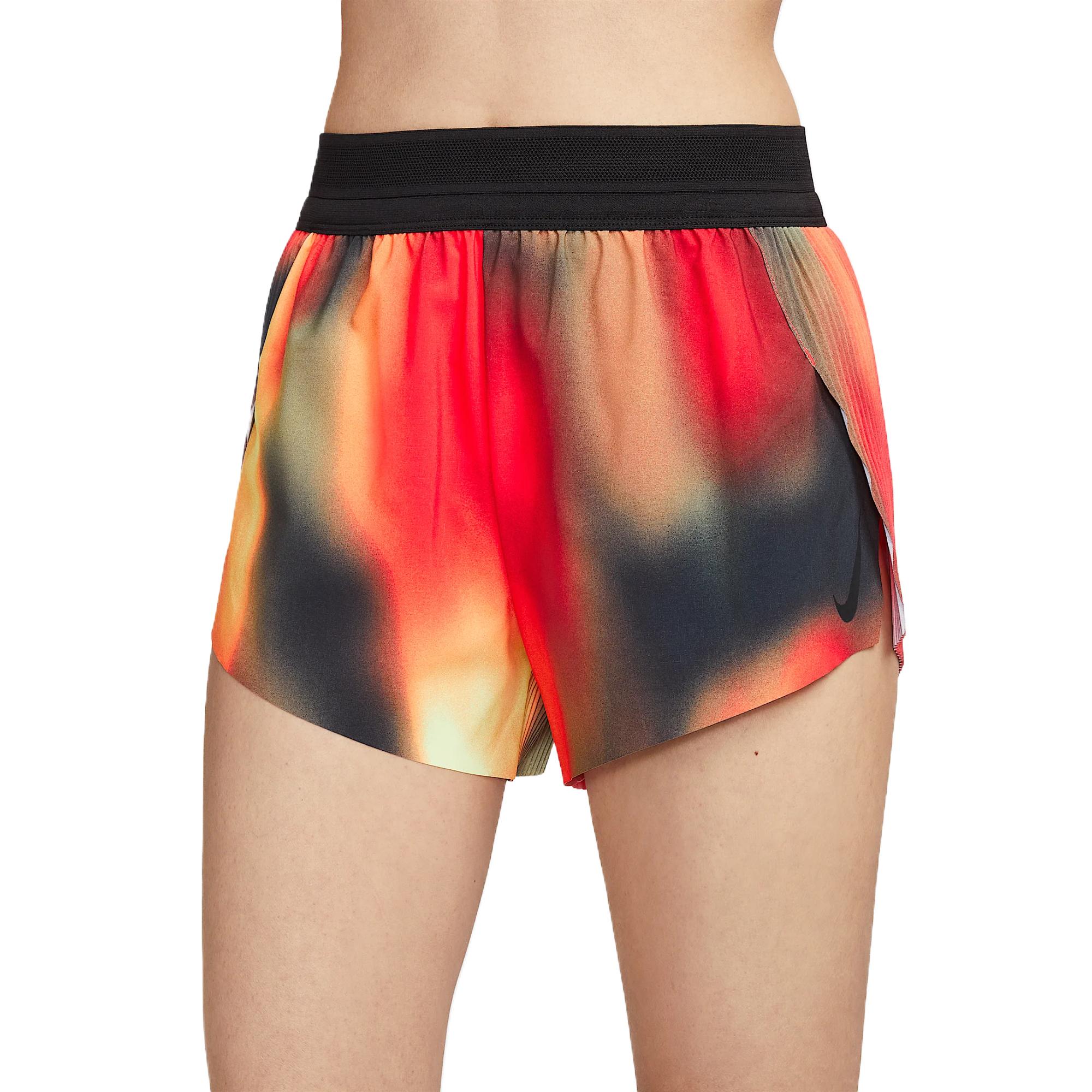 Nike Женские спортивные шорты AEROSWIFT Dri FIT ADV Multicolor — фото 2