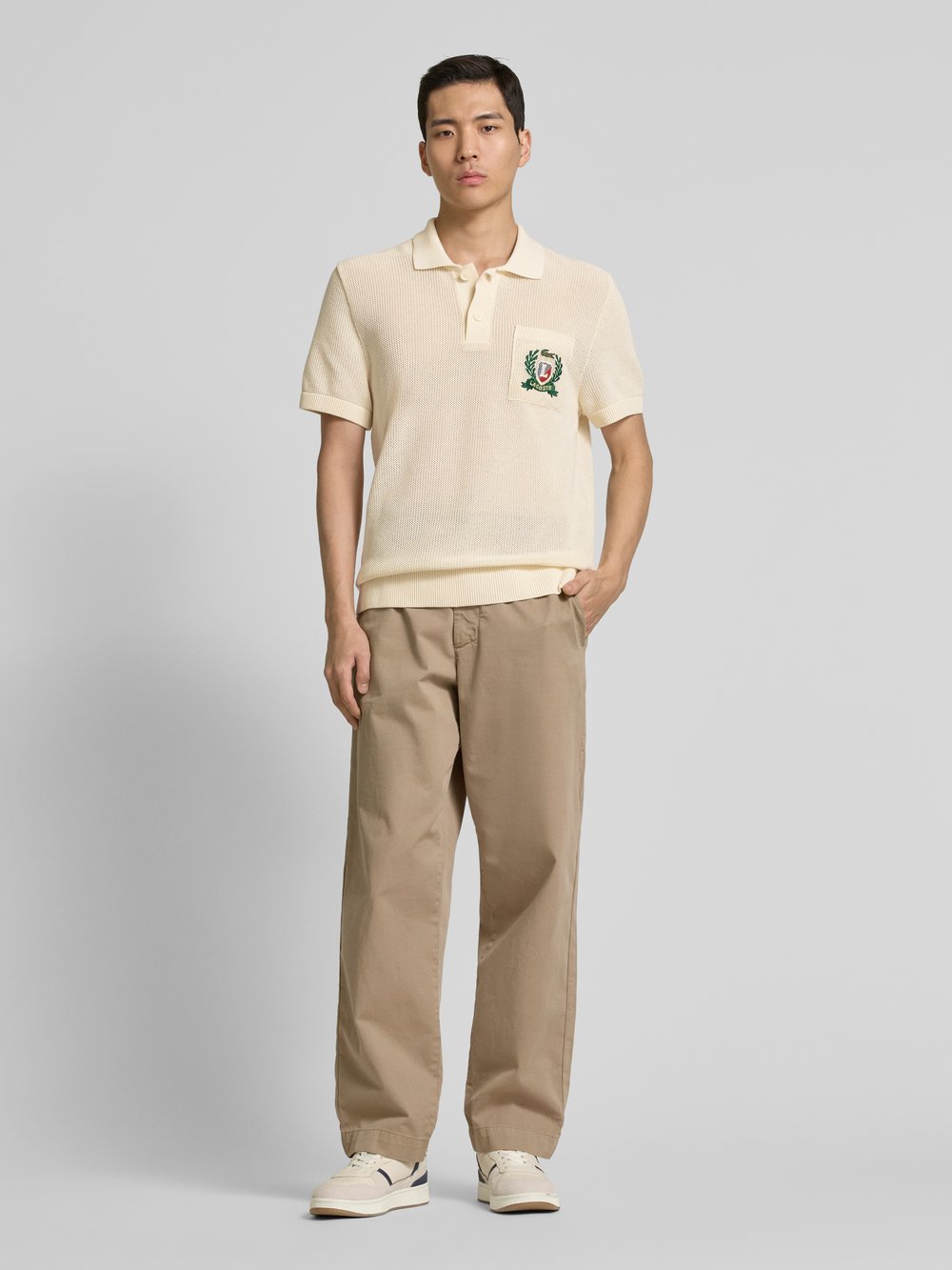 

Рубашка-поло Classic Fit с вышитыми этикетками Lacoste, кремовый