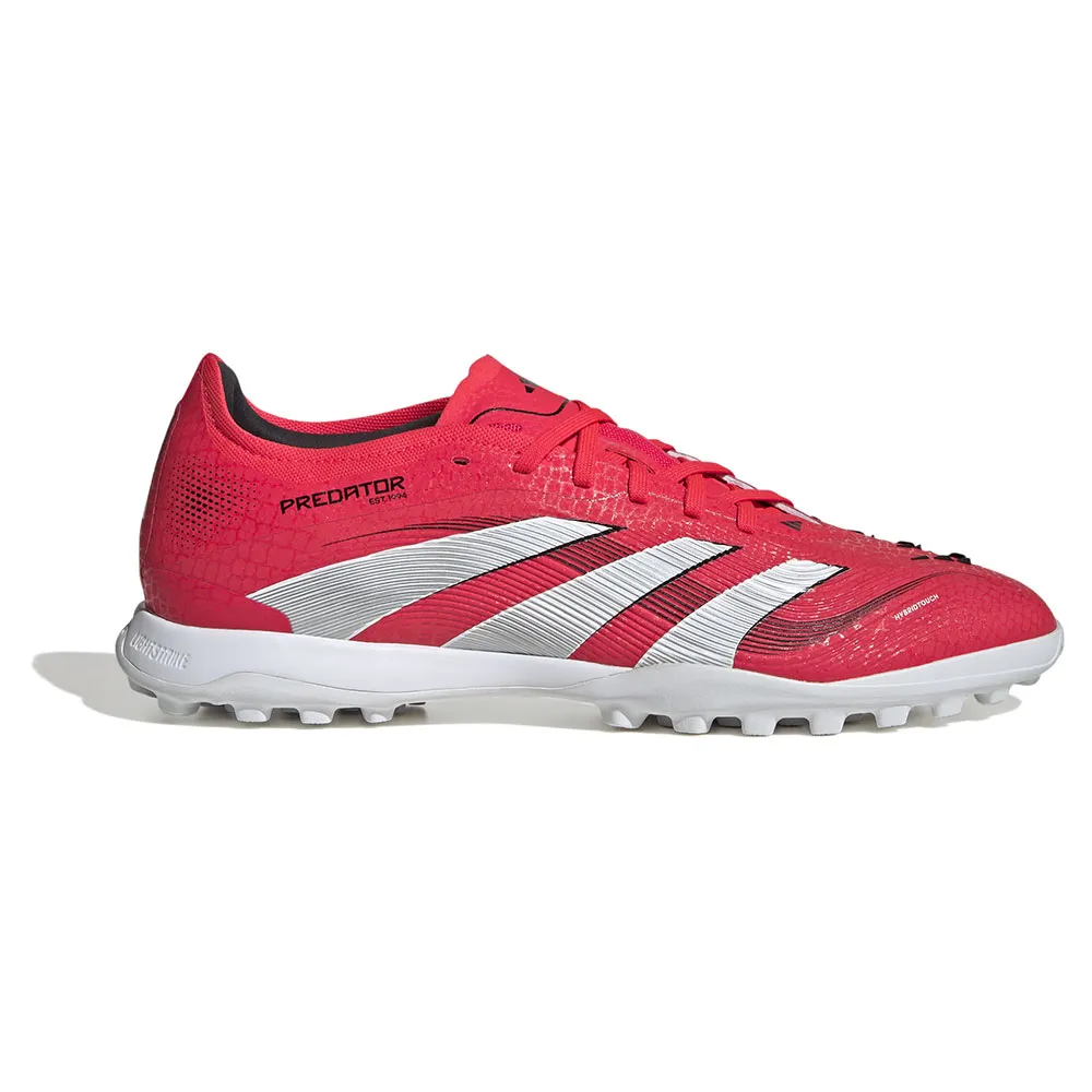 

Футбольные бутсы adidas Predator Pro TF, красный