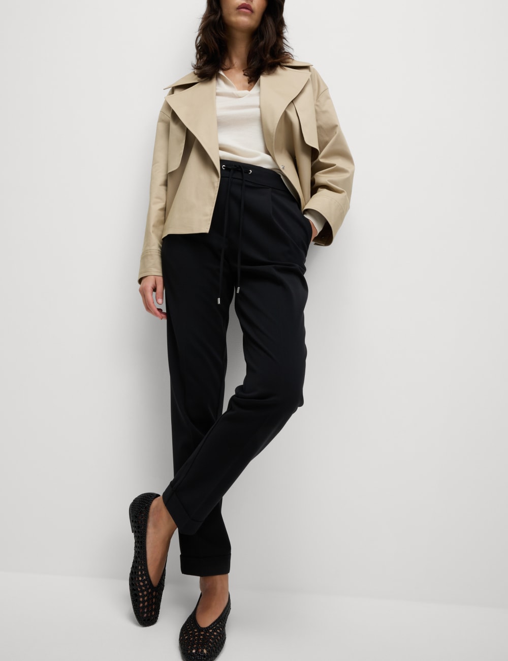 

Зауженные книзу брюки Grazer на шнурке Marks & Spencer, черный