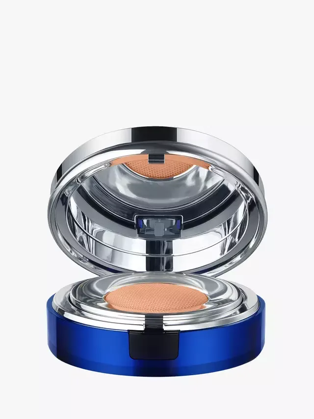 Тональный крем Skin Caviar Essence-in-Foundation SPF 25 La Prairie, Peche