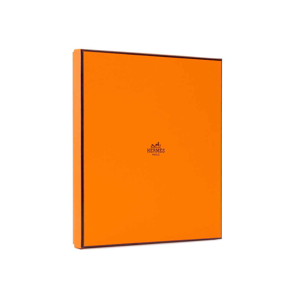 

HERMES Шелковый шарф Mulberry Silk унисекс белого цвета