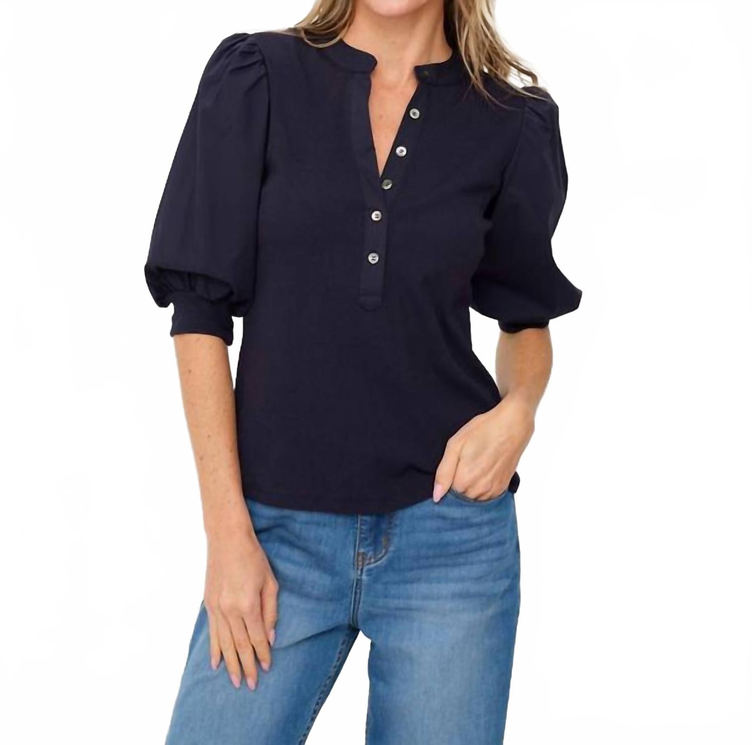 

Топ Veronica Henley в темно-синем цвете SIX/FIFTY