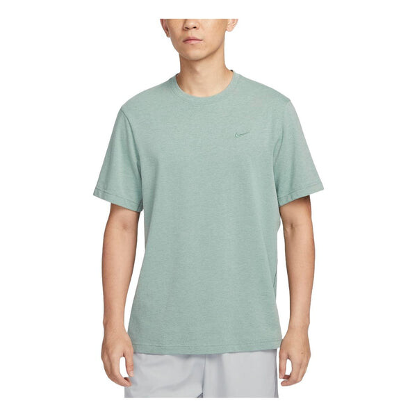 

Футболка dri-fit primary training t-shirt asia sizing 'bicoastal' Nike, мультиколор