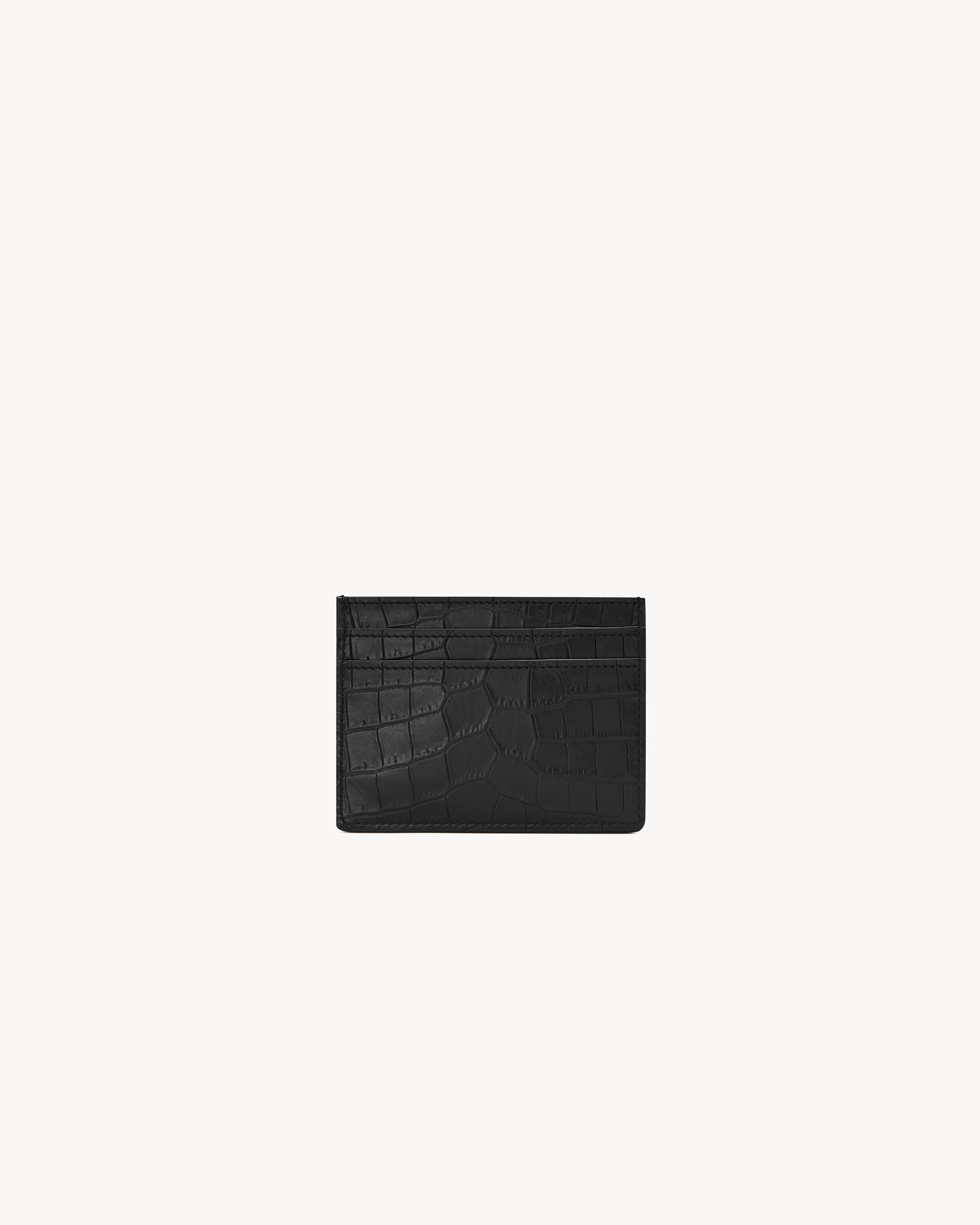 Кардхолдер TINY CASSANDRE из матовой кожи с тиснением под крокодила Saint Laurent, черный — фото 2