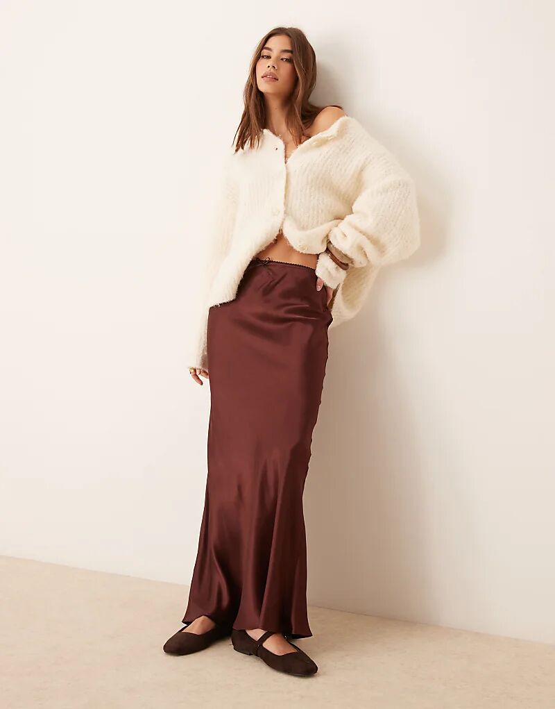 

Атласная косая юбка макси с бантом Miss Selfridge