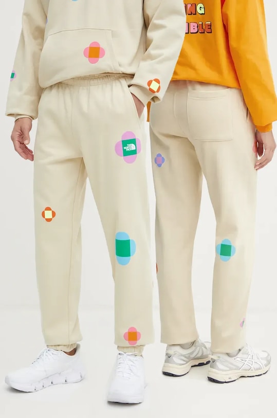 

Хлопковые спортивные брюки TNF x Yinka Ilori The North Face, бежевый