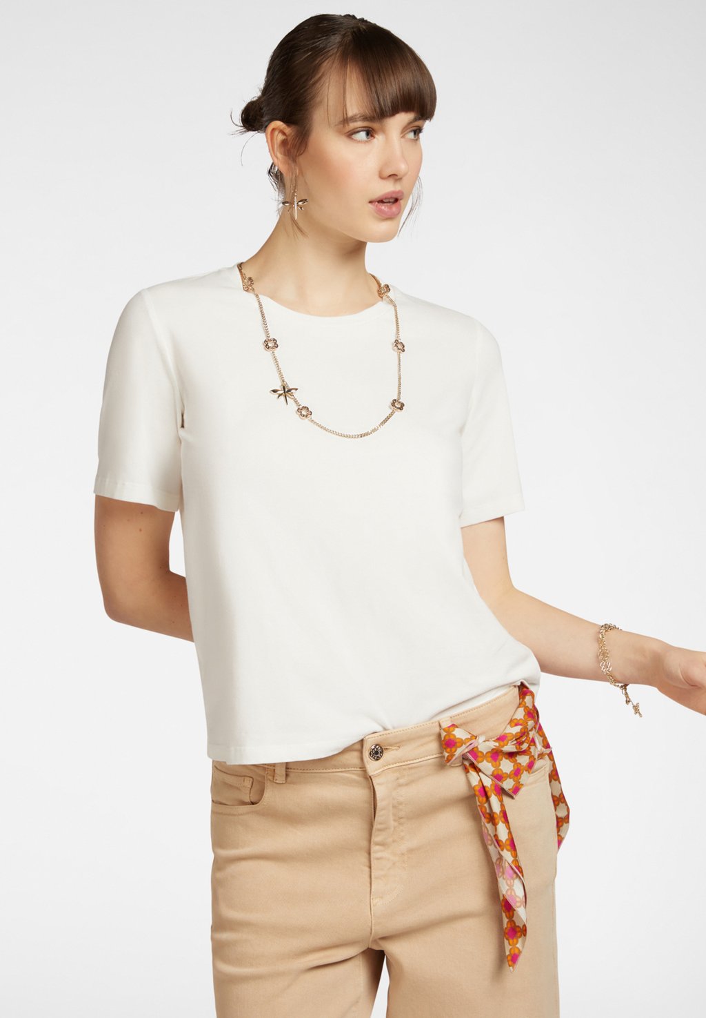 

Футболка с принтом CON COLLANA Elena Mirò, белый