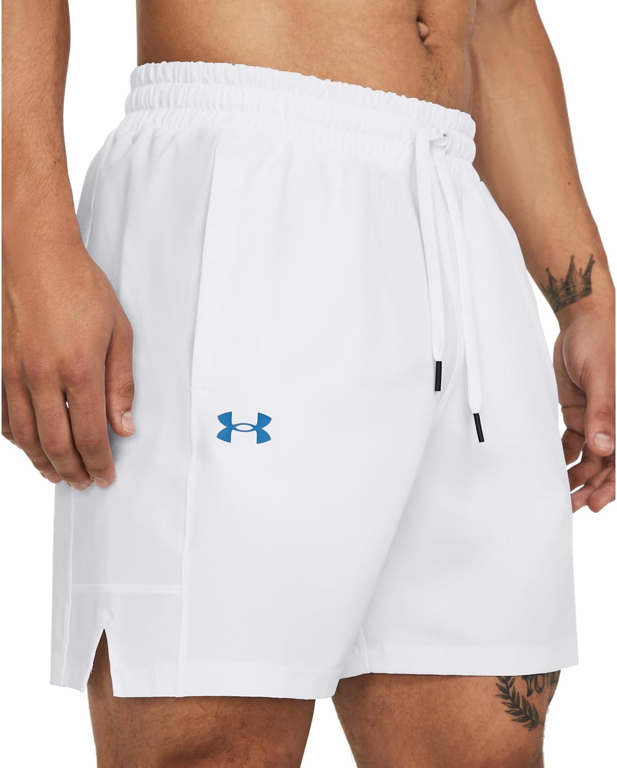 

Under Armour - мужские шорты Baseline Woven, White/Viral Blue/Photon Blue - 100