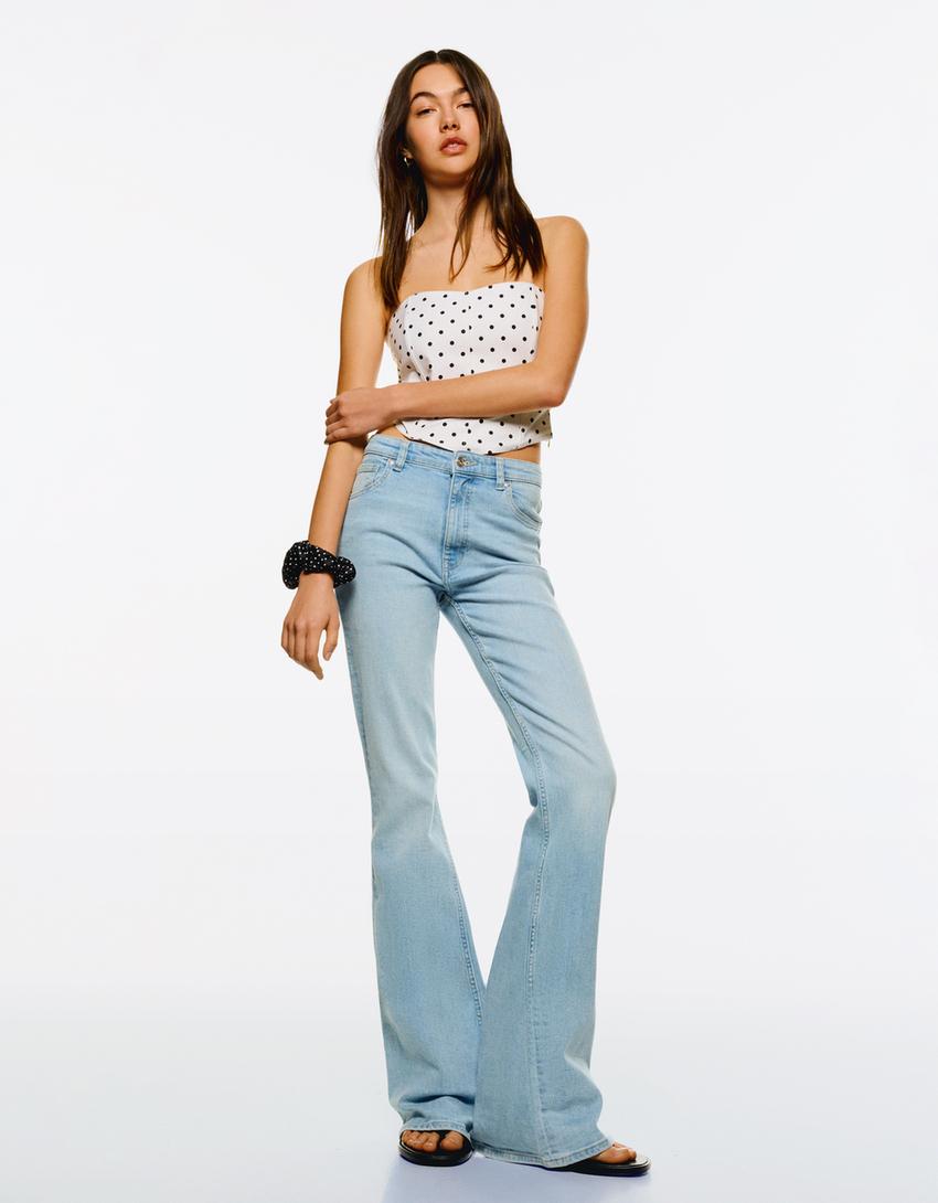 

Расклешенные джинсы Bershka, голубой