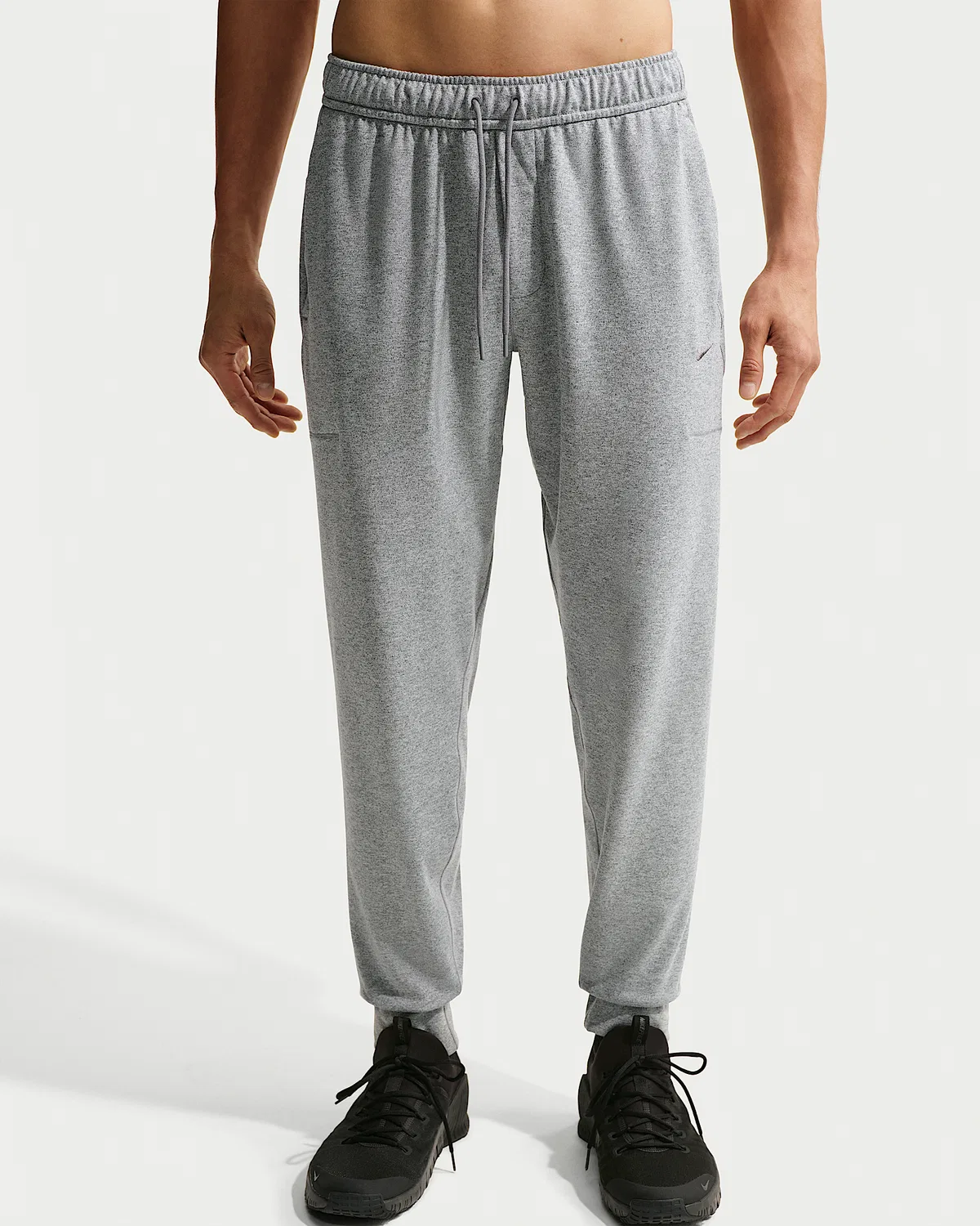 Мужские спортивные штаны Nike Primary NanoKnit Dri-FIT с защитой от УФ, Smoke Grey/Heather/Smoke Grey — фото 2