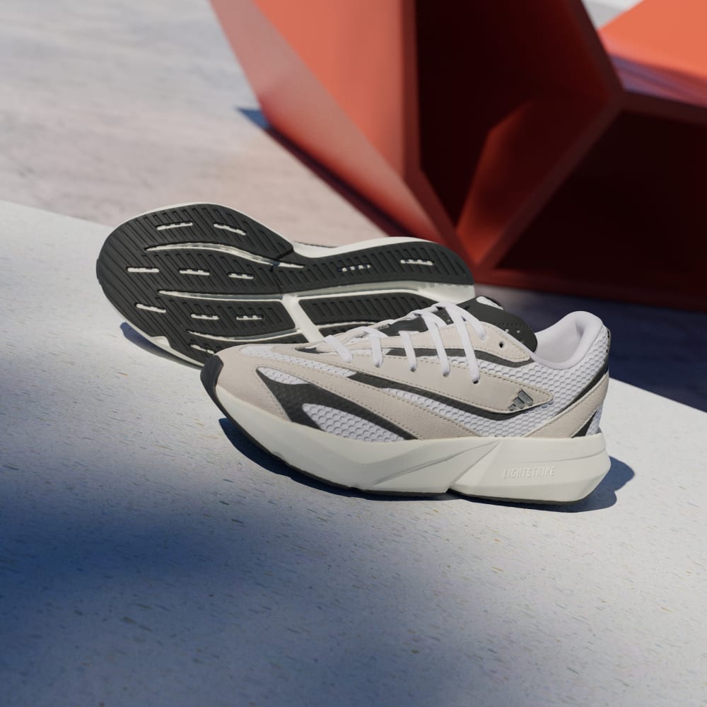 Кроссовки Adidas Lightblaze Shoes, цвет Alumina/Silver Metallic/Core Black — фото 3