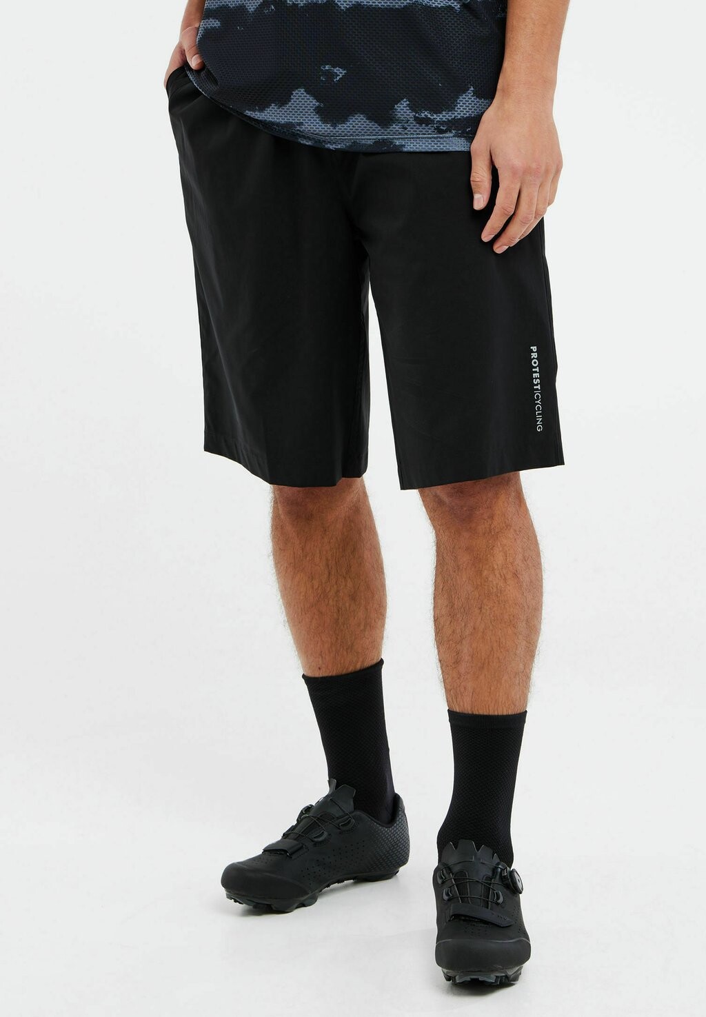 

Спортивные шорты PRTHAYLES Protest, цвет true black