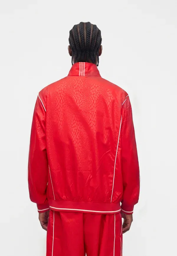Куртка Adidas Originals, чистый рубин — фото 3