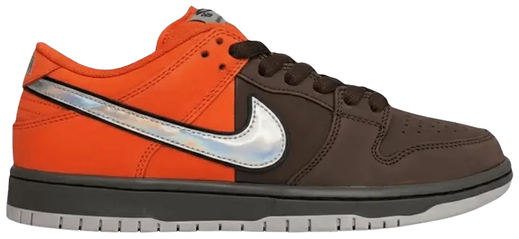 

Кроссовки Nike SB Dunk Low, коричневый