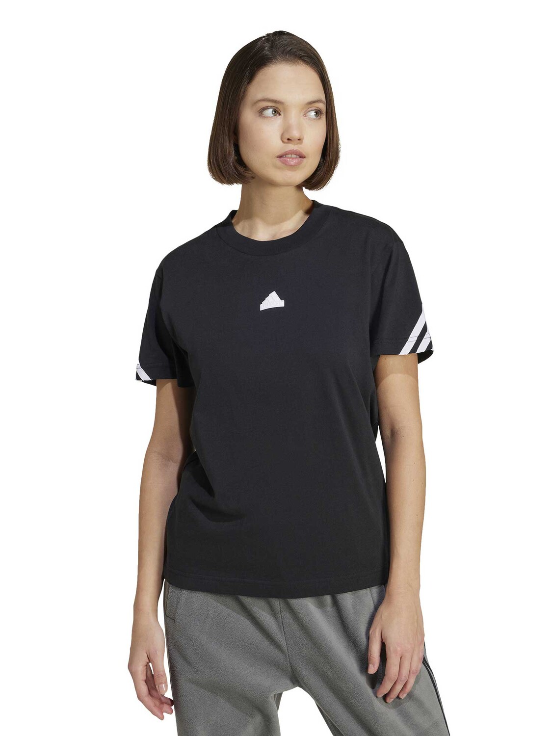 

Футболка Adidas Sportswear Future Icons 3-Stripes T-Shirt, черный