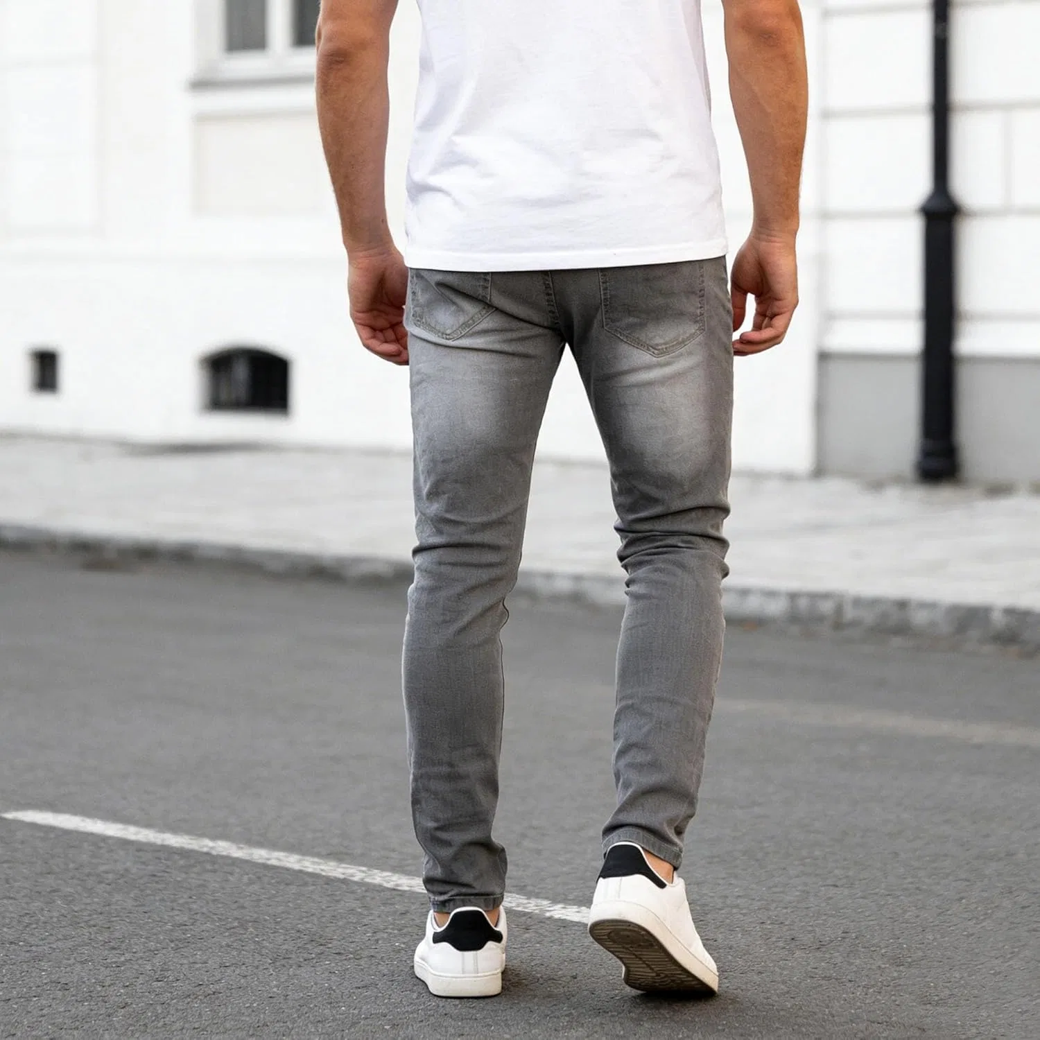 Джинсы, потертые, Slim Fit, серые — фото 3