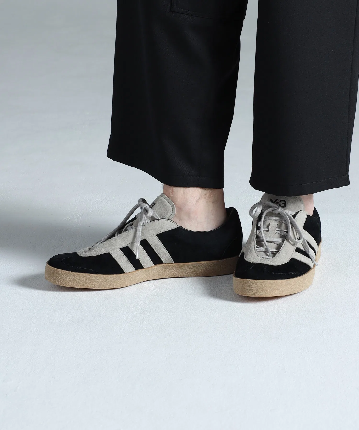Унисекс кроссовки из козьей замши Y-3 GAZELLE чёрные