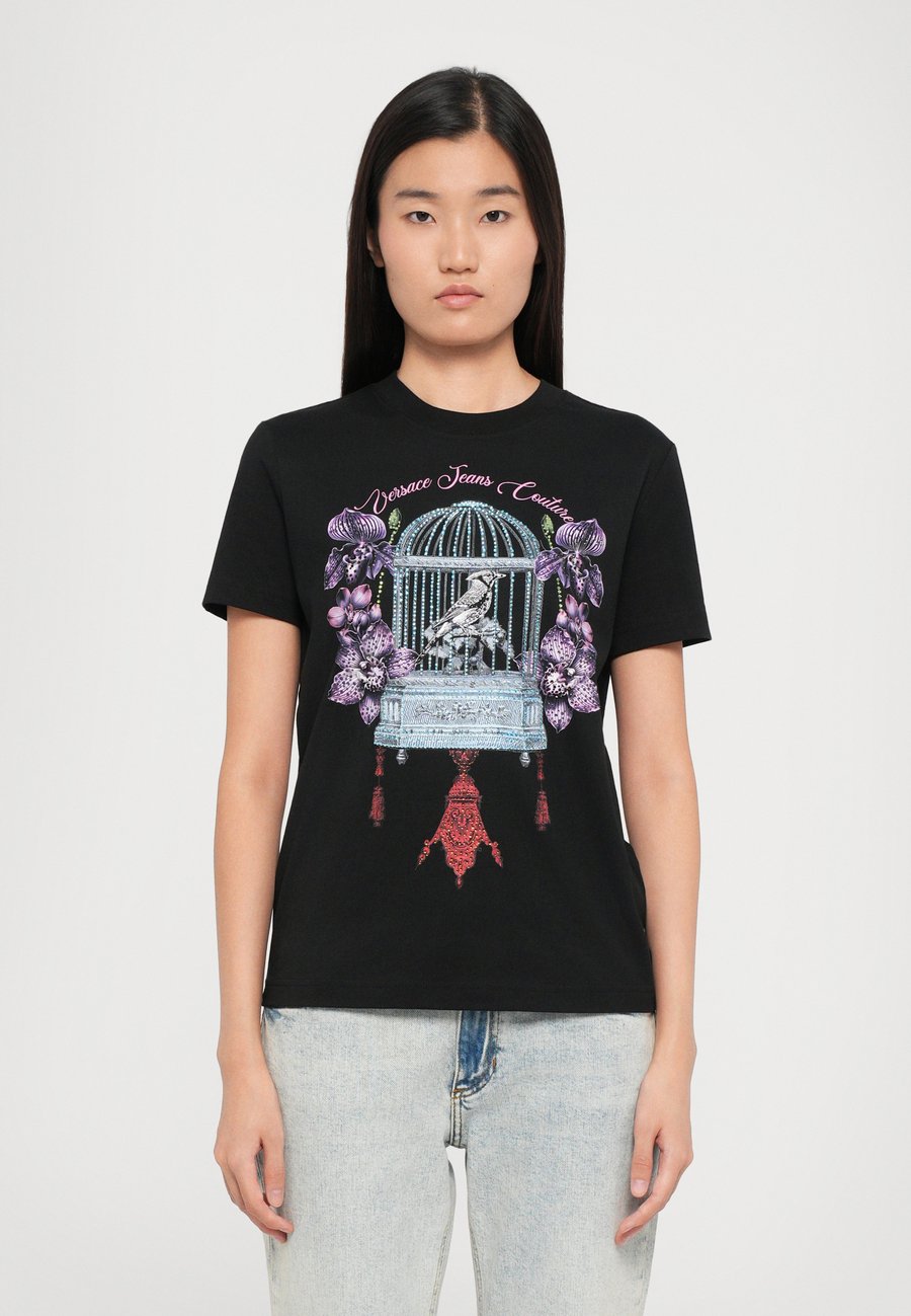 

Футболка Versace Jeans Couture Print T-shirt, Black