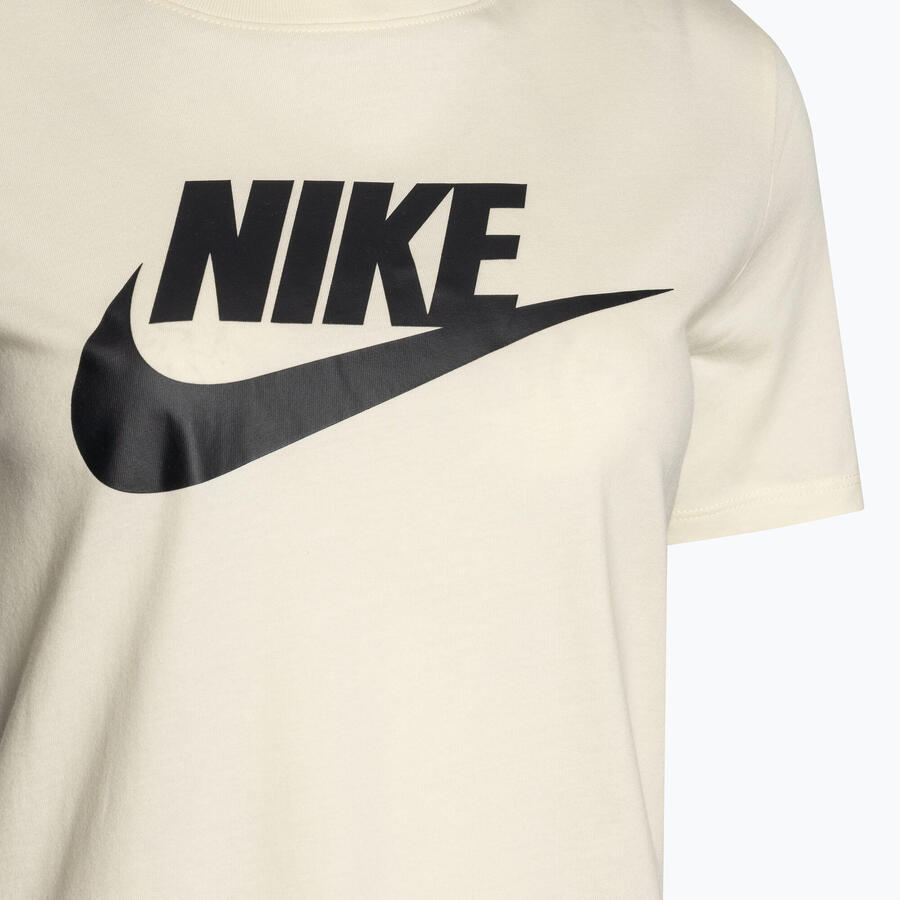 Женская футболка с логотипом Nike Sportswear Club Essentials — фото 3