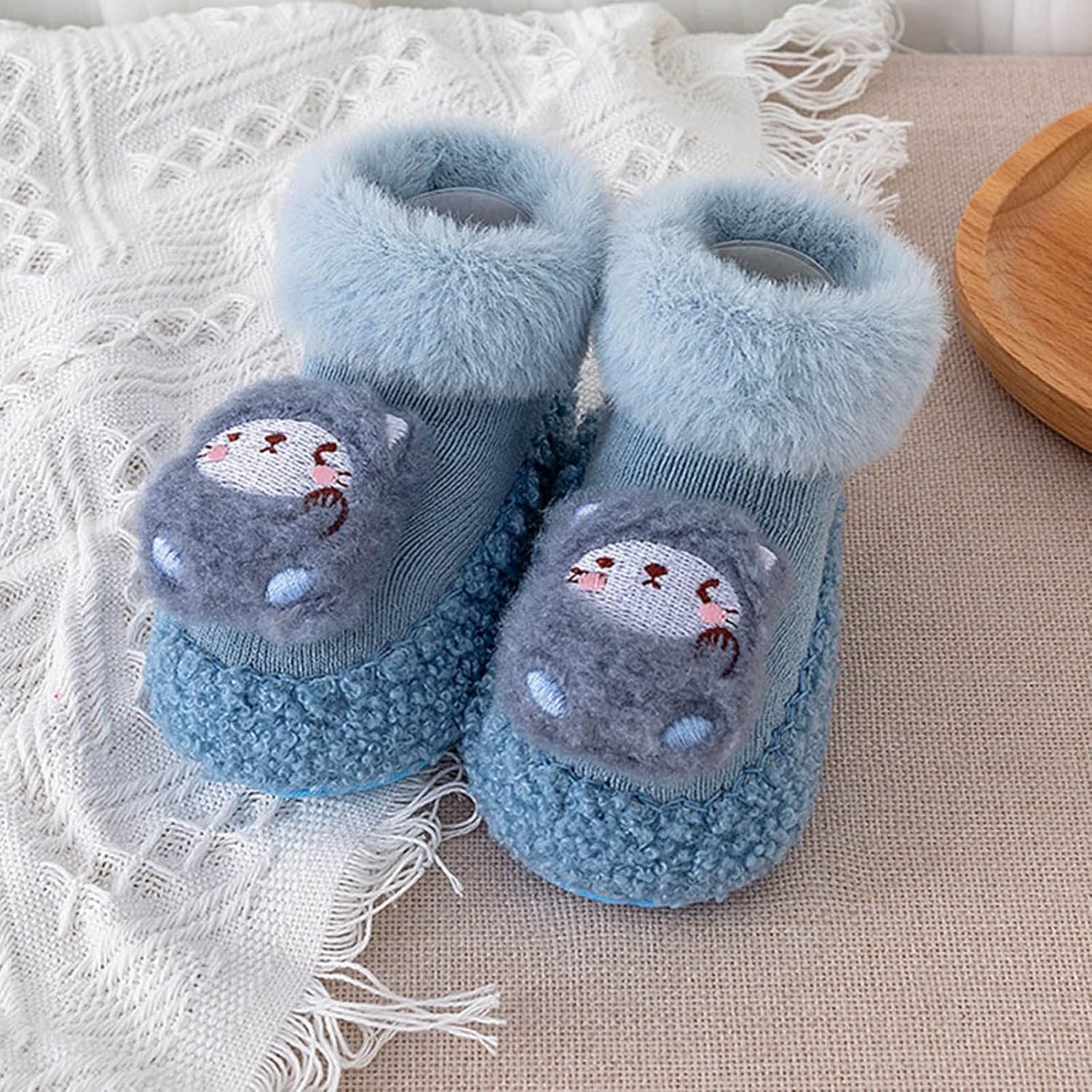 Детские носочки-ботиночки для малышей, милые с животными, пушистые зайчики, ходунки, тапочки-кроссовки, зимние теплые ботинки Generic, синий — фото 3