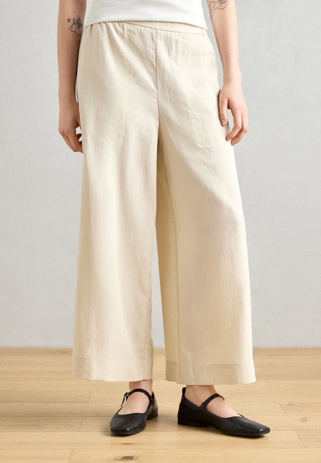 

Брюки PANTS CULOTTE STYLE ELASTIC WAISTBAND SEAM POCKETS Marc O'Polo, песочный