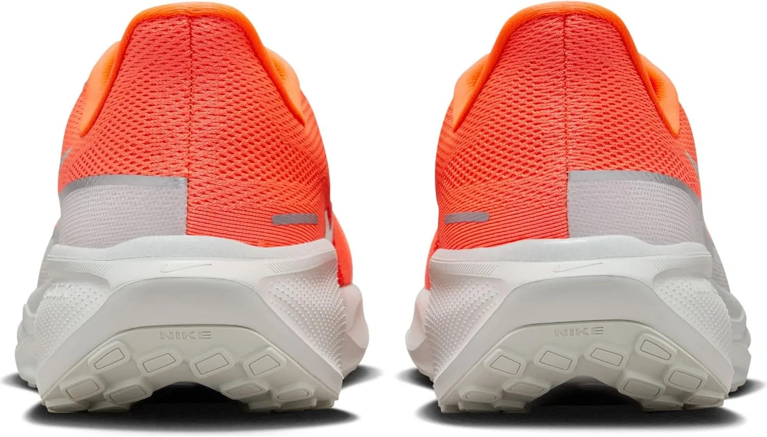Кроссовки для бега Nike, Hyper Crimson/Safety Orange/Photon Dust — фото 2
