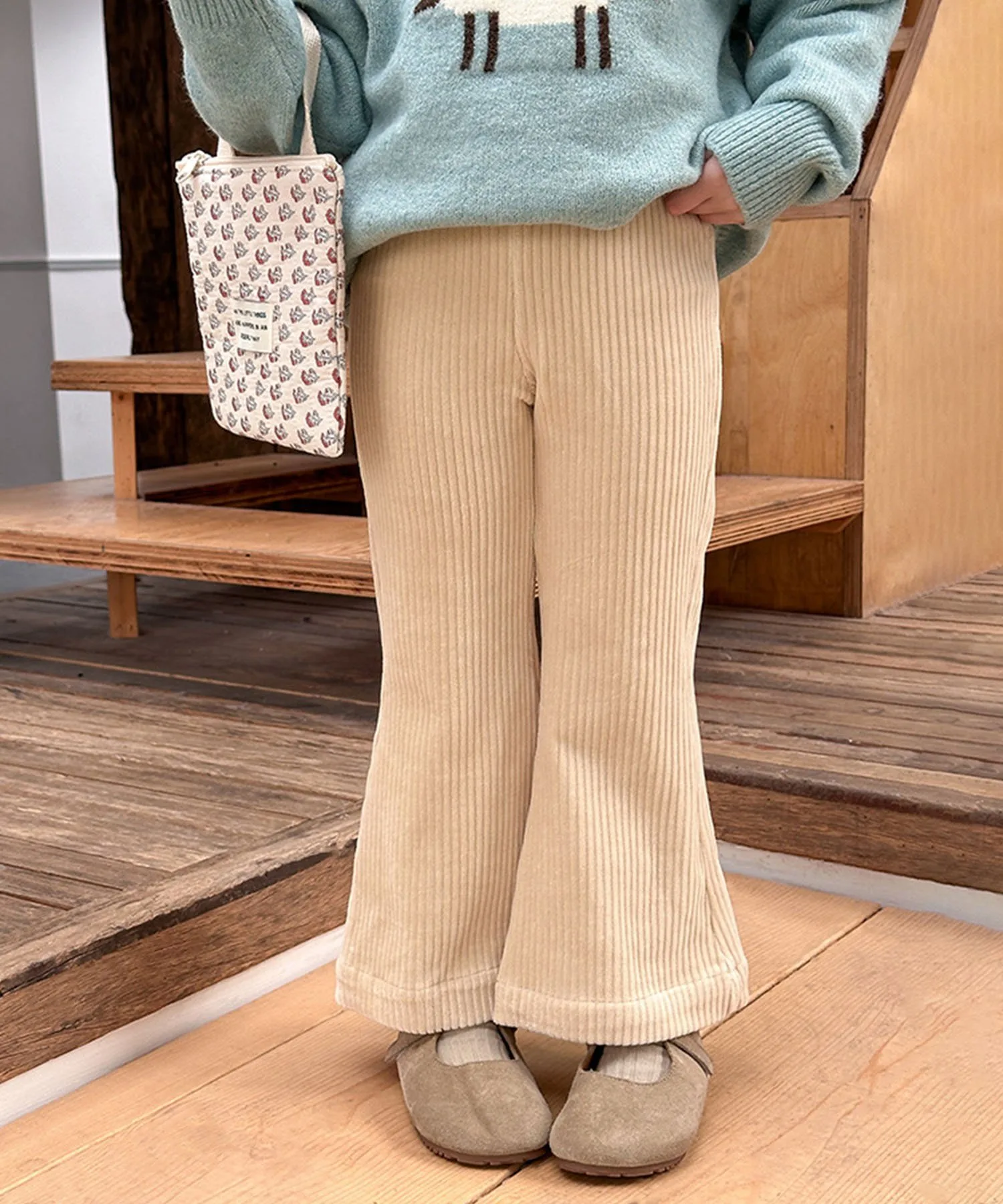 Детские ретро-брюки-клеш из вельвета Aimoha Kids, Light beige — фото 2