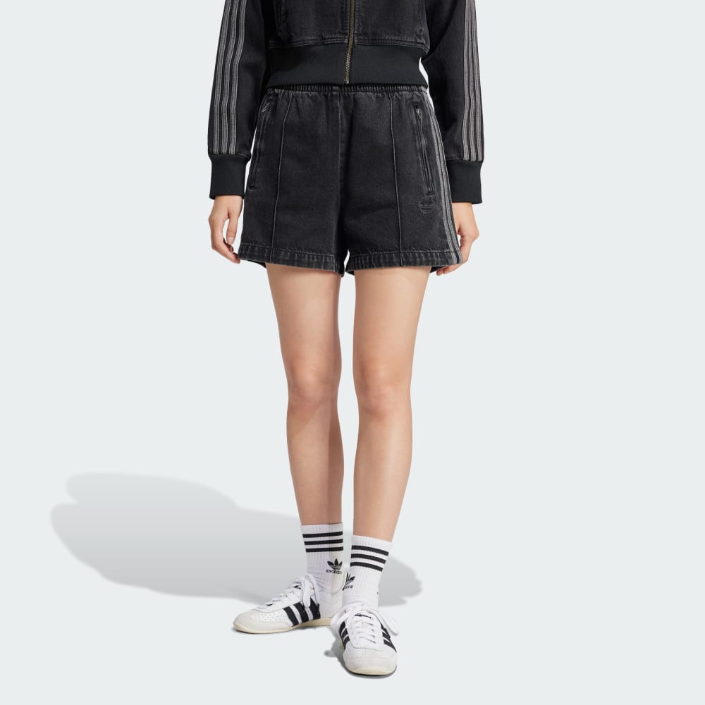 

Шорты Adidas Adicolor Denim Firebird Shorts, цвет True Black Denim